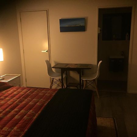 Accommodation in Frimley Hastings Esterno foto