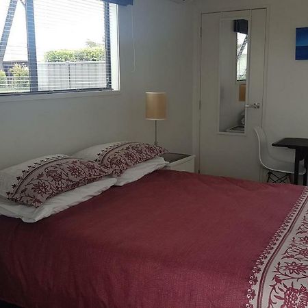 Accommodation in Frimley Hastings Esterno foto